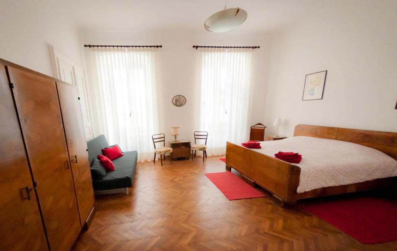 Domus Liberta - Boutique Rooms Trieste Exterior photo