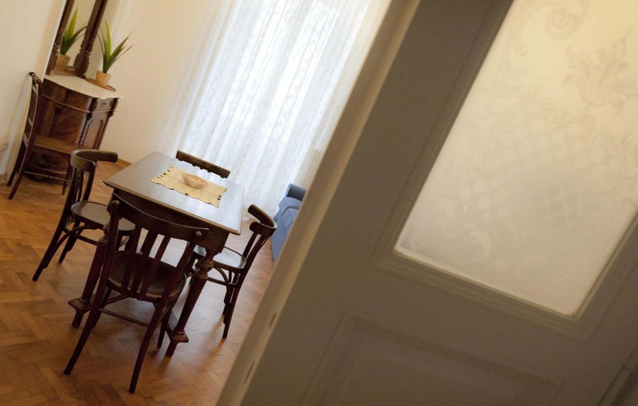 Domus Liberta - Boutique Rooms Trieste Exterior photo
